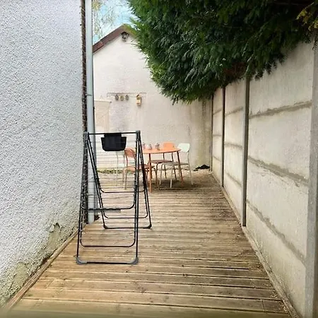 La Jolie Petite Maison * Saint-Andre-les-Vergers